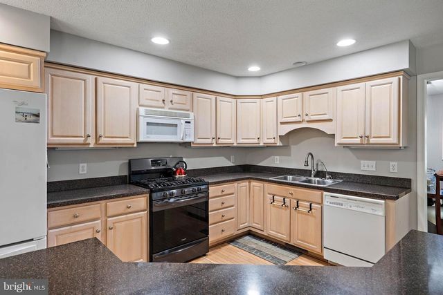 21 FAIRWAY DR, Rehoboth Beach, DE 19971