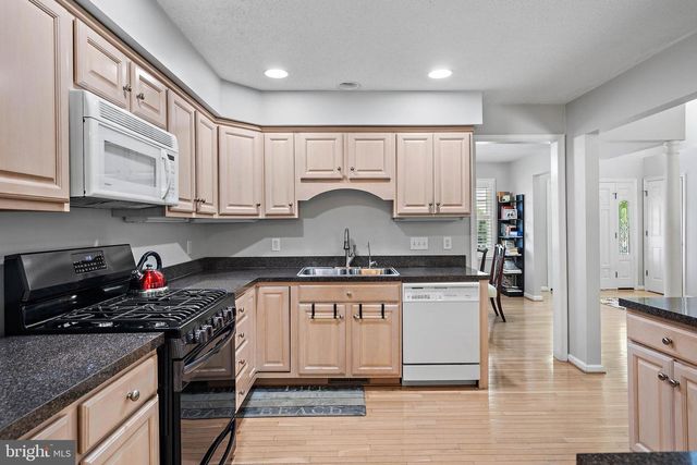 21 FAIRWAY DR, Rehoboth Beach, DE 19971
