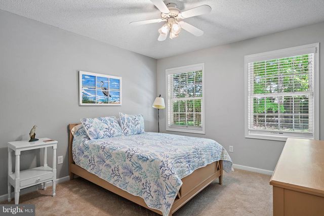 21 FAIRWAY DR, Rehoboth Beach, DE 19971