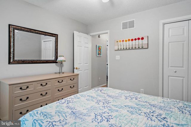 21 FAIRWAY DR, Rehoboth Beach, DE 19971