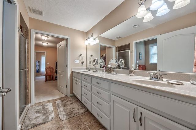 81 Continental Drive, Lansing, KS 66043
