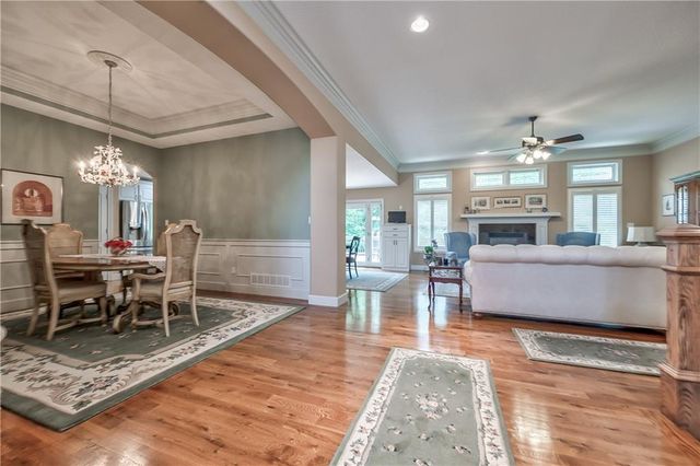 81 Continental Drive, Lansing, KS 66043