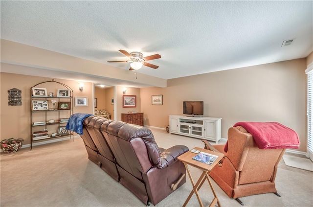 81 Continental Drive, Lansing, KS 66043