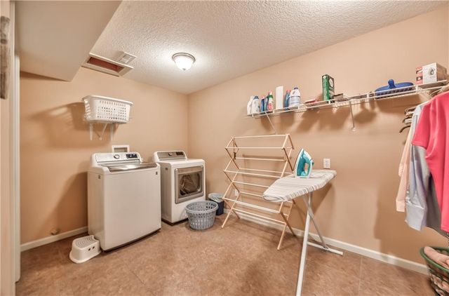 81 Continental Drive, Lansing, KS 66043