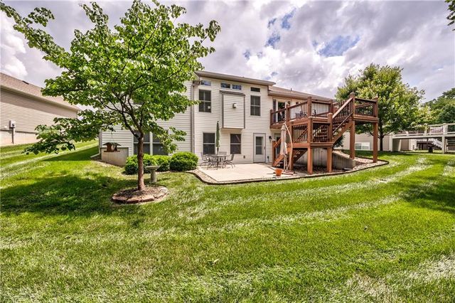 81 Continental Drive, Lansing, KS 66043