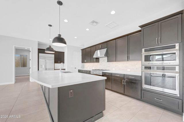 20813 W MONTEBELLO Avenue, Buckeye, AZ 85396