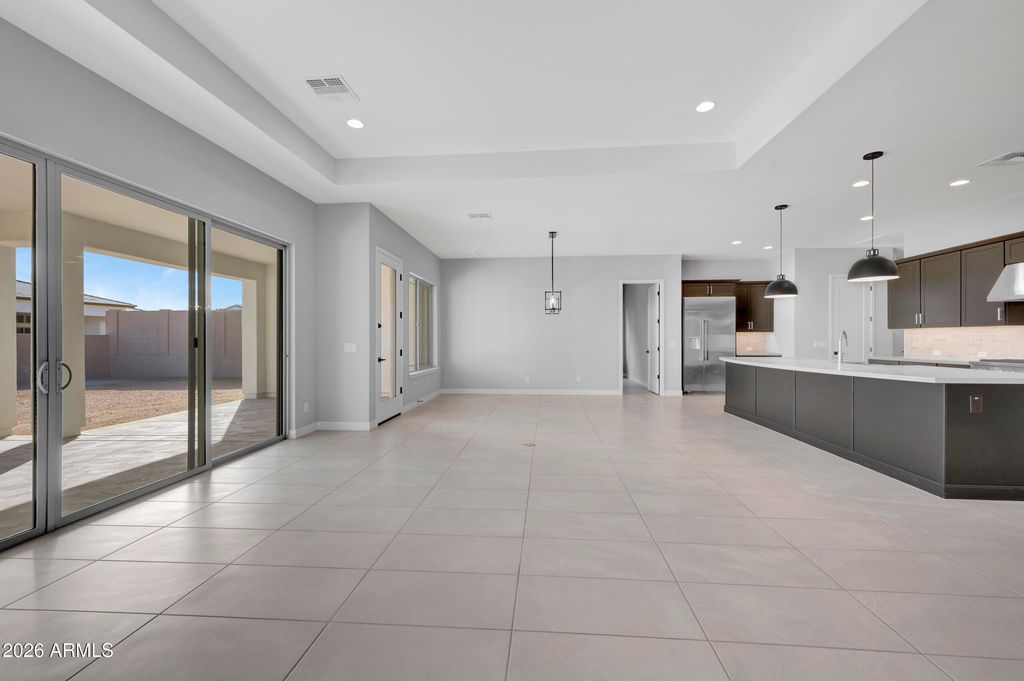 Image 2 of property listing at 20813 W MONTEBELLO Avenue, Buckeye, AZ 85396