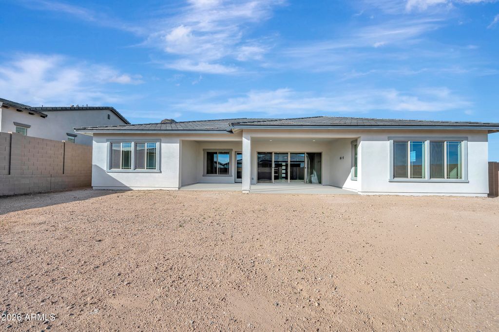 Image 27 of property listing at 20813 W MONTEBELLO Avenue, Buckeye, AZ 85396