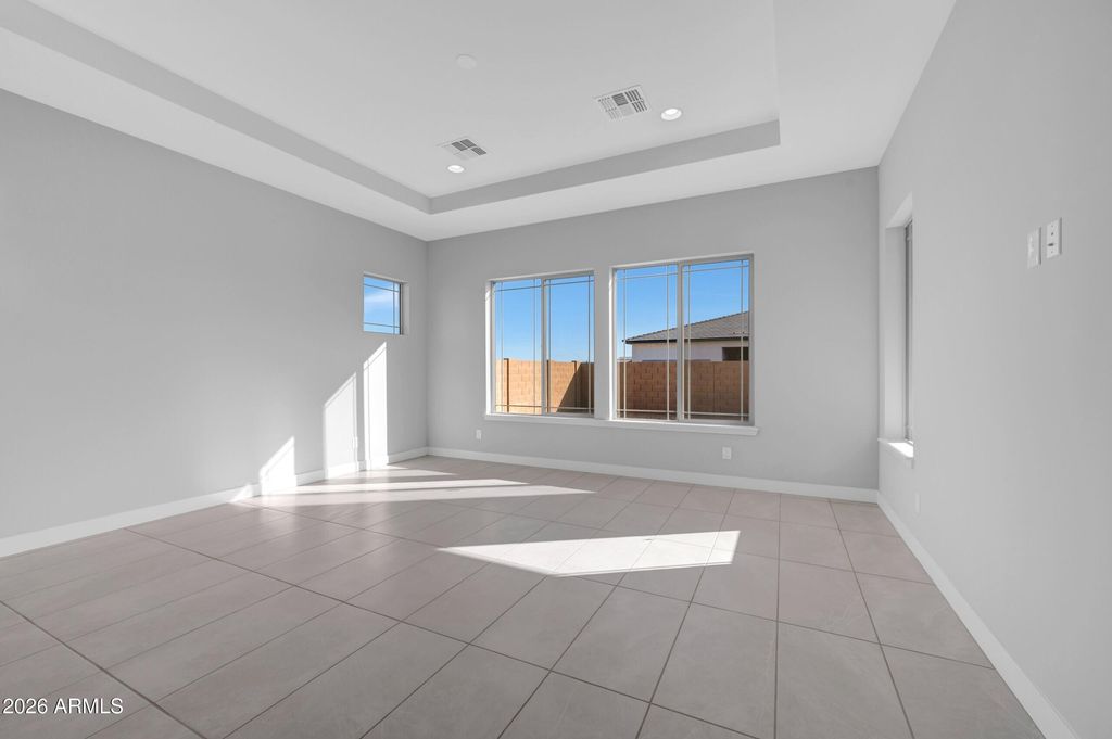 Image 8 of property listing at 20813 W MONTEBELLO Avenue, Buckeye, AZ 85396