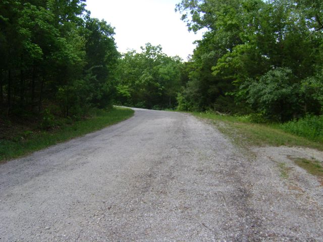 305 Bambi Lane, Horseshoe Bend, AR 72512