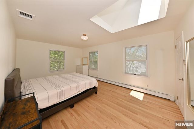 33 Parkway, Maywood, NJ 07607