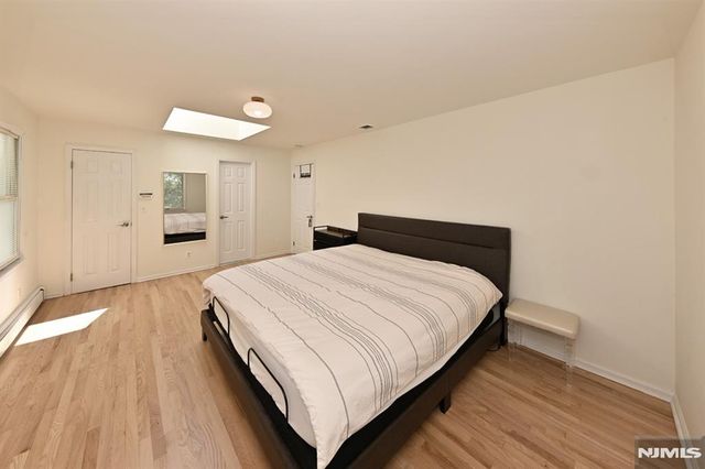 33 Parkway, Maywood, NJ 07607