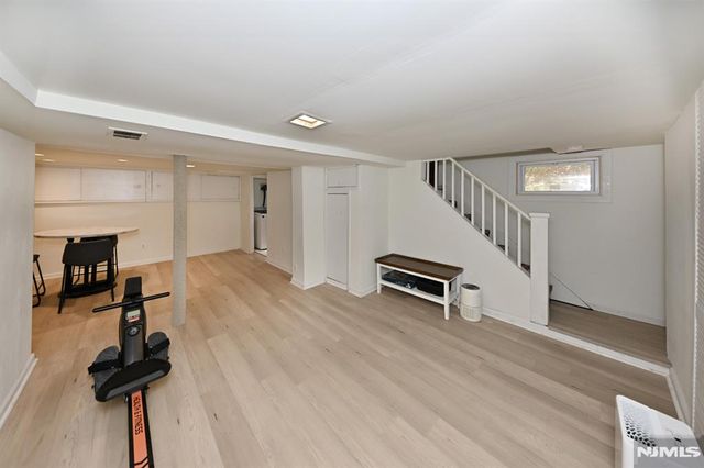 33 Parkway, Maywood, NJ 07607