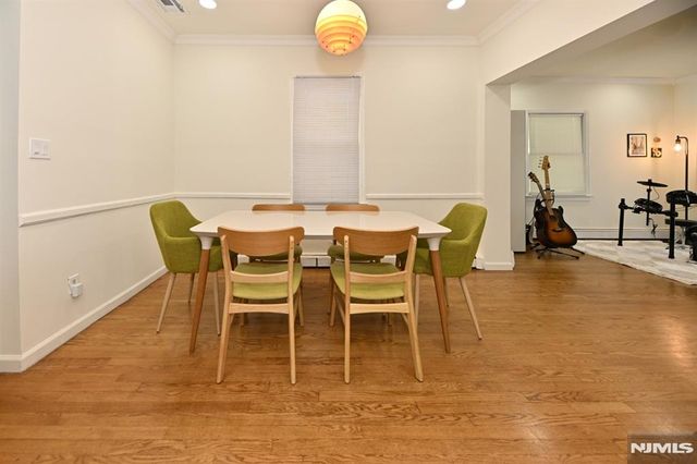 33 Parkway, Maywood, NJ 07607