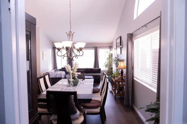 1233 Rocky Point Way, Escondido, CA 92026