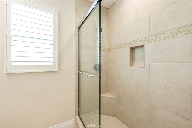 123 Globe, Irvine, CA 92618