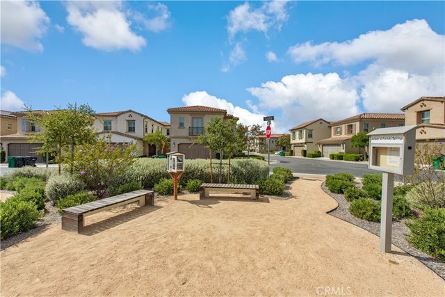 123 Globe, Irvine, CA 92618