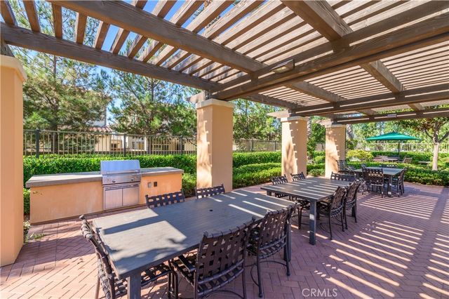 123 Globe, Irvine, CA 92618