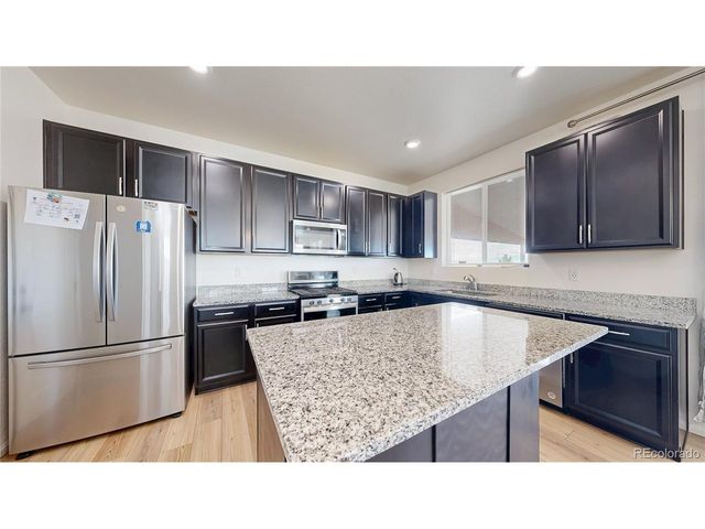 27584 E 6th Dr, Aurora, CO 80018