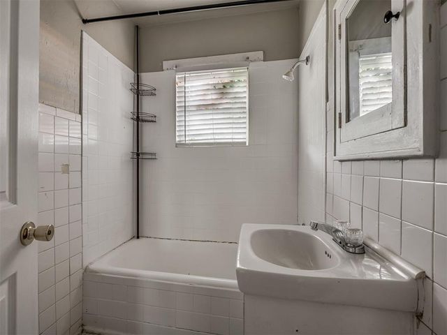 2517 NW 22nd Street, Oklahoma City, OK 73107