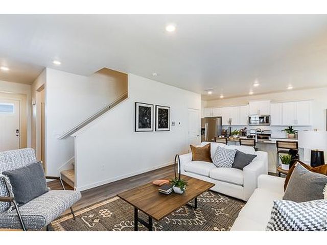 891 Trumpet Ln, Windsor, CO 80550