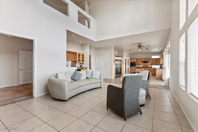 1906 Grey Eagle Street, Henderson, NV 89074