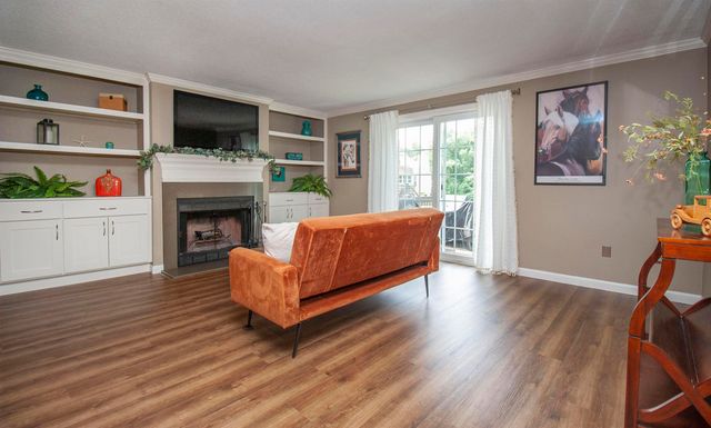 201 Winding Pond Road, Londonderry, NH 03053