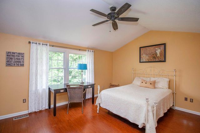 201 Winding Pond Road, Londonderry, NH 03053