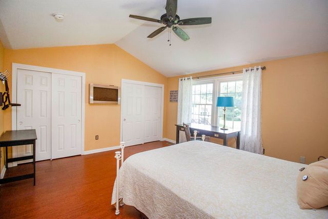 201 Winding Pond Road, Londonderry, NH 03053