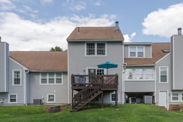 201 Winding Pond Road, Londonderry, NH 03053