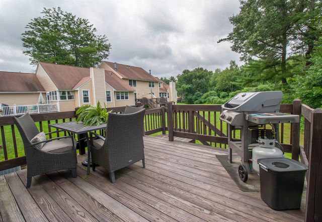 201 Winding Pond Road, Londonderry, NH 03053