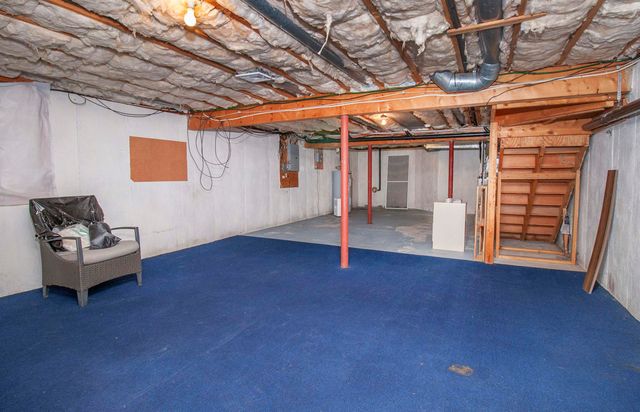 201 Winding Pond Road, Londonderry, NH 03053