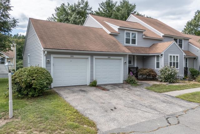 201 Winding Pond Road, Londonderry, NH 03053