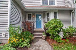 201 Winding Pond Road, Londonderry, NH 03053