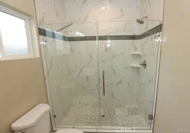 8220 Whitsett Avenue, North Hollywood, CA 91605