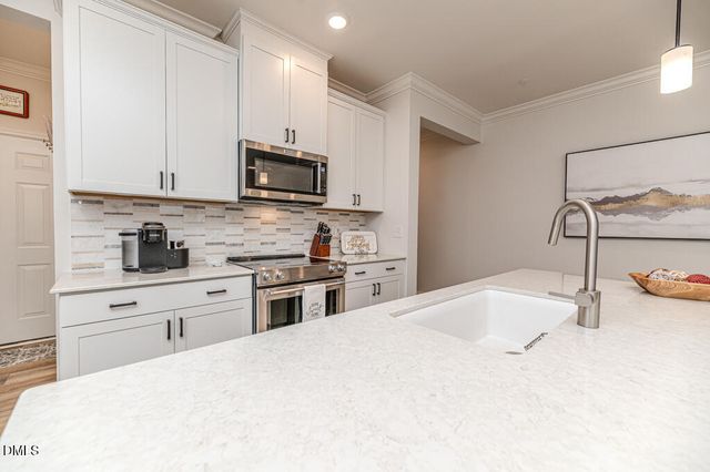 208 Golden Gate Lane, Chapel Hill, NC 27516