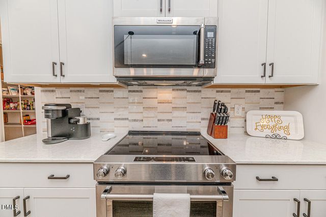 208 Golden Gate Lane, Chapel Hill, NC 27516