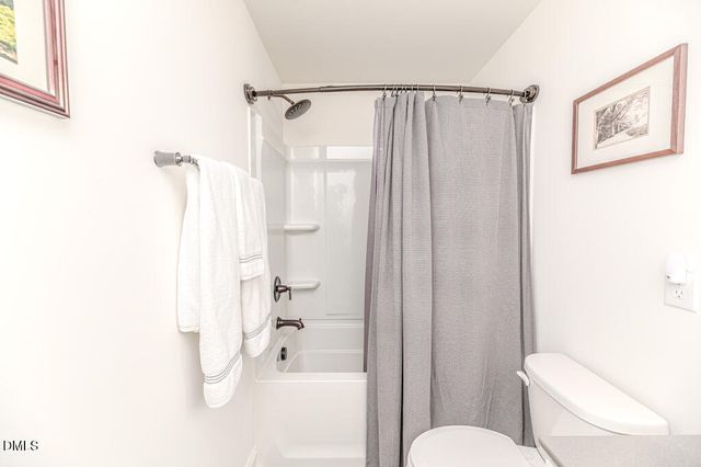 208 Golden Gate Lane, Chapel Hill, NC 27516