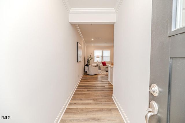 208 Golden Gate Lane, Chapel Hill, NC 27516