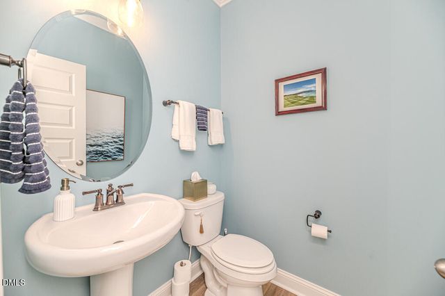 208 Golden Gate Lane, Chapel Hill, NC 27516