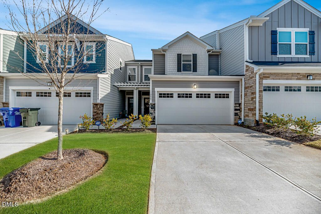 208 Golden Gate Lane, Chapel Hill, NC 27516