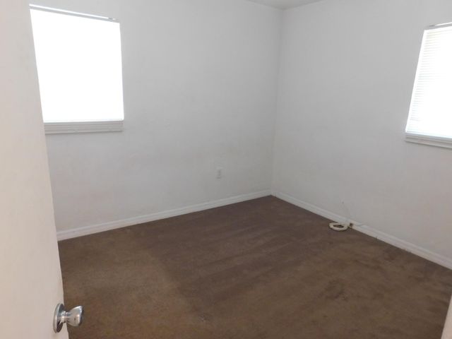 435 NW 30th Avenue, Fort Lauderdale, FL 33311