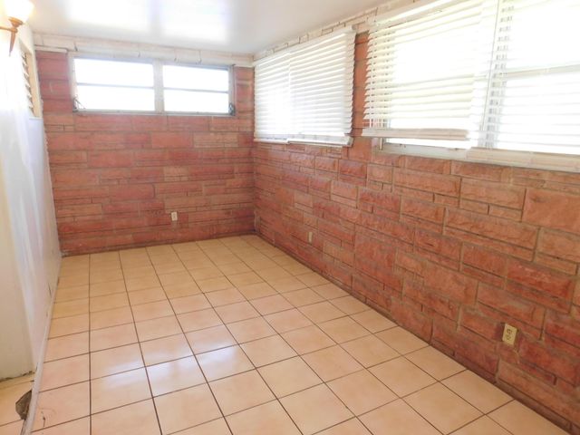 435 NW 30th Avenue, Fort Lauderdale, FL 33311