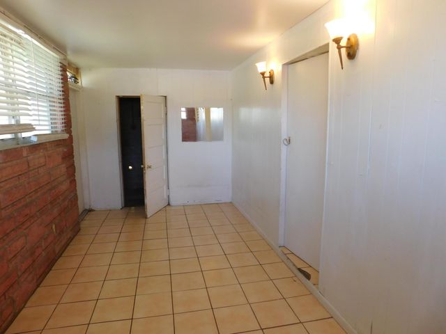 435 NW 30th Avenue, Fort Lauderdale, FL 33311