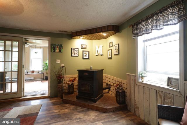 2523 PENNINGTON RD, Tyrone, PA 16686