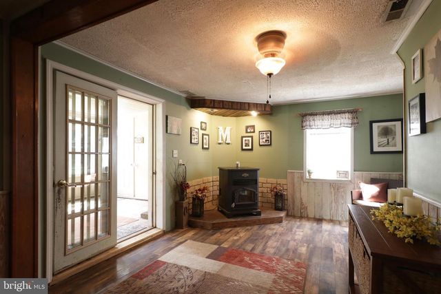 2523 PENNINGTON RD, Tyrone, PA 16686