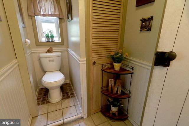 2523 PENNINGTON RD, Tyrone, PA 16686