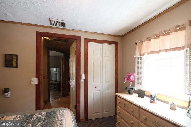 2523 PENNINGTON RD, Tyrone, PA 16686