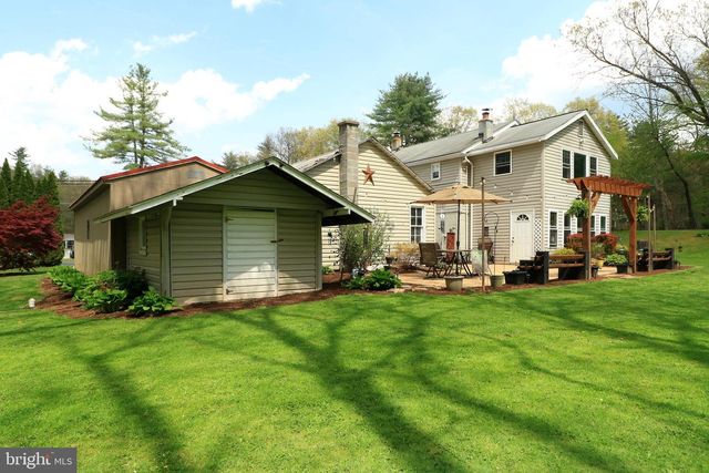 2523 PENNINGTON RD, Tyrone, PA 16686