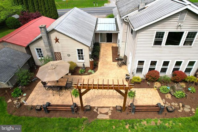 2523 PENNINGTON RD, Tyrone, PA 16686